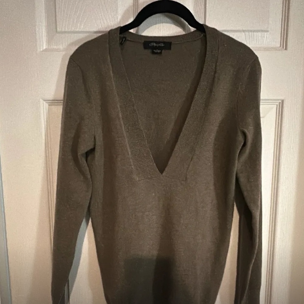 Christopher Fisher London cashmere deep V-Neck Sweater